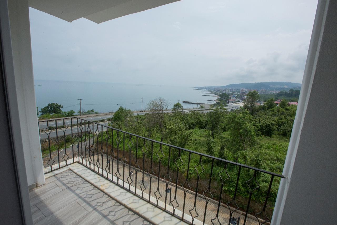 Aparthotel Black Rose Kaşüstü Exteriér fotografie
