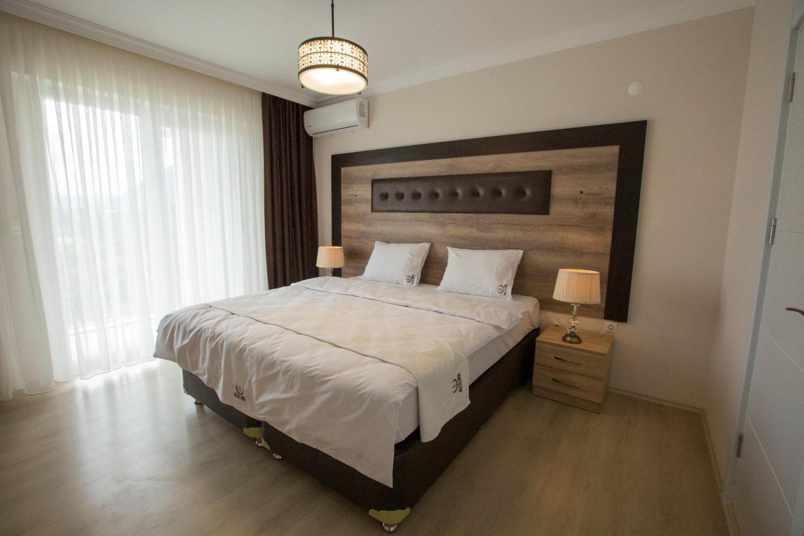 Aparthotel Black Rose Kaşüstü Exteriér fotografie